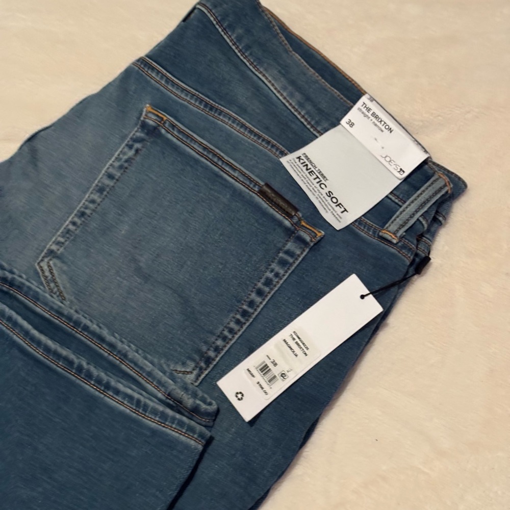 NWT Joe’s Jeans Straight Leg Blue Denim Jeans Size 38